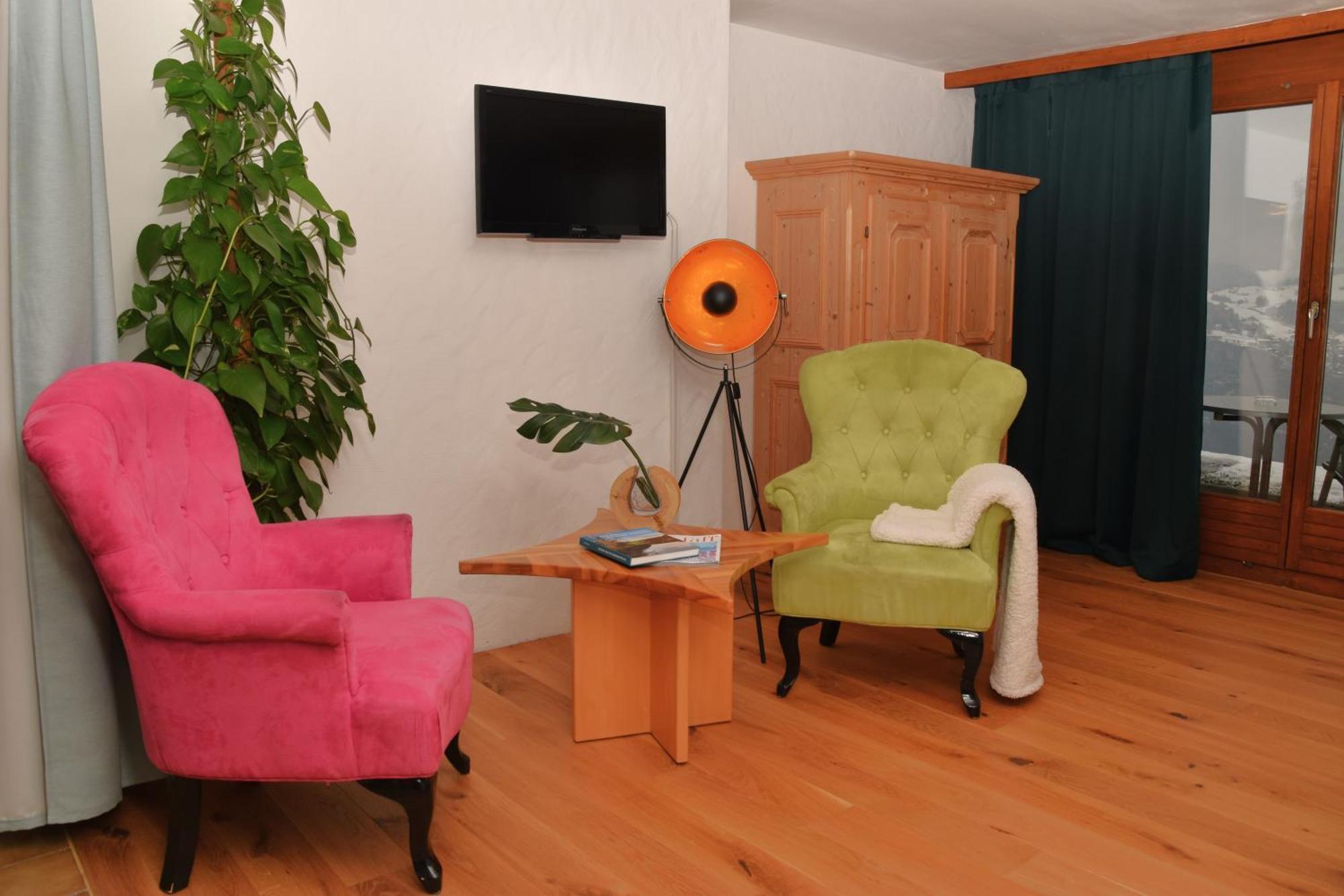 Ferienwohnungen Hotel Bellevue Зелисберг Экстерьер фото